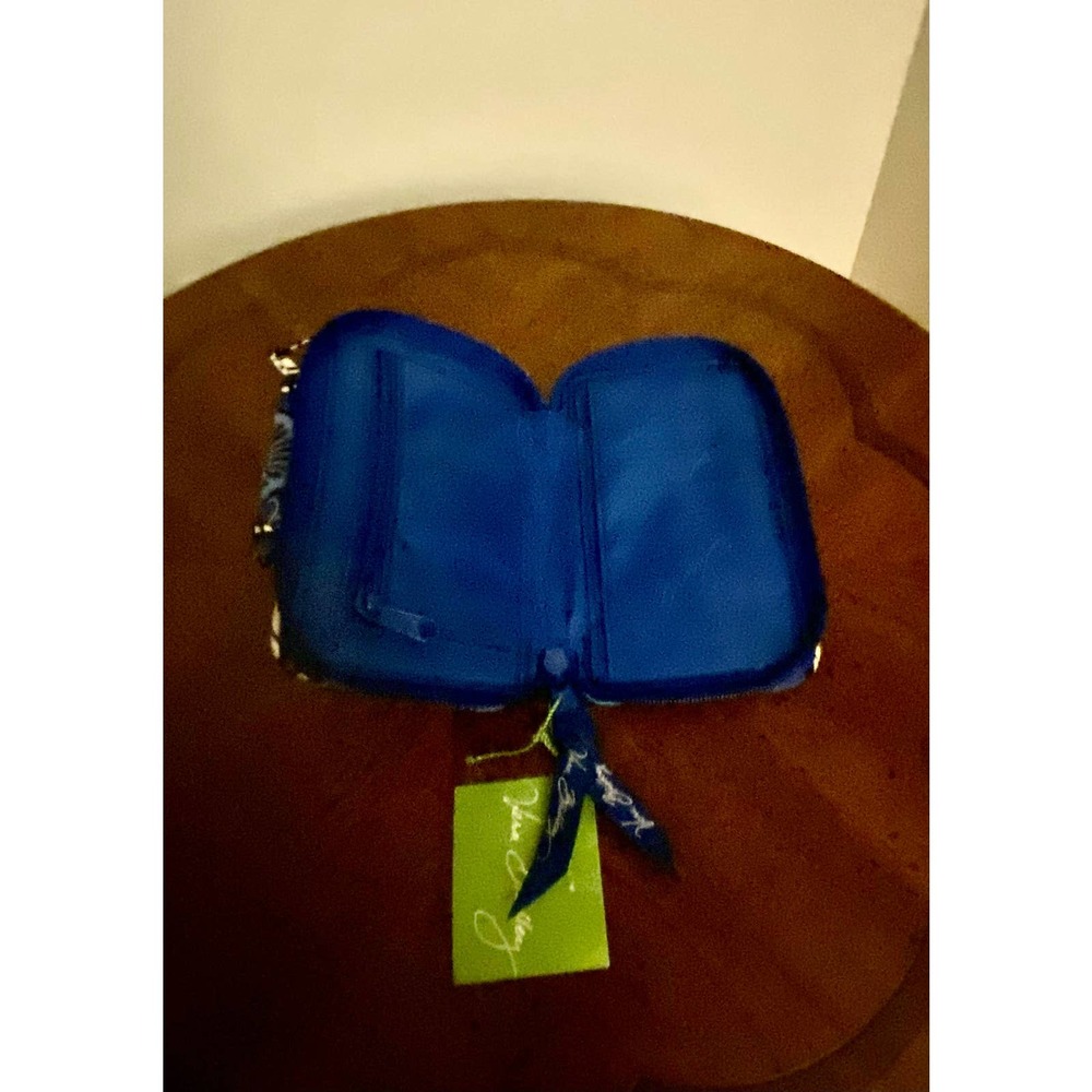 NWT VERA BRADLEY Blue Bayou Smartphone Wristlet - Picture 4 of 4